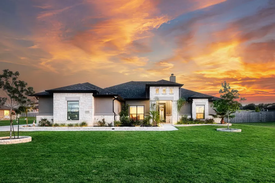 1127 Northcross DR, Salado, TX 76571