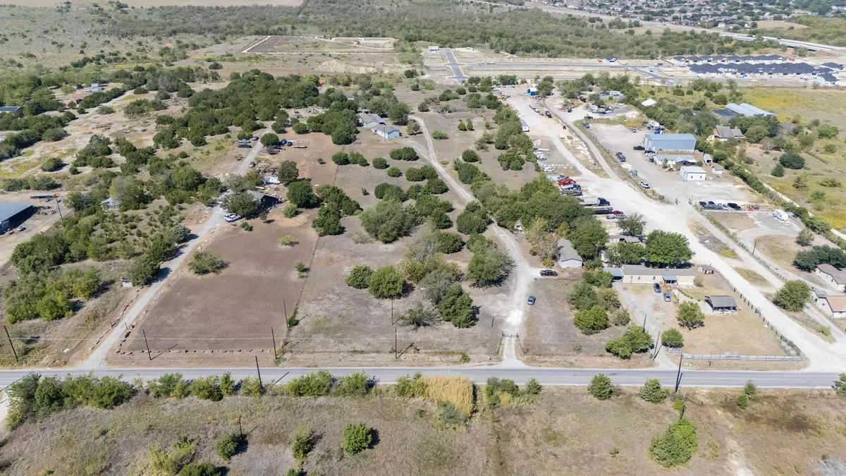 Austin, TX 78747,9214 Thaxton RD