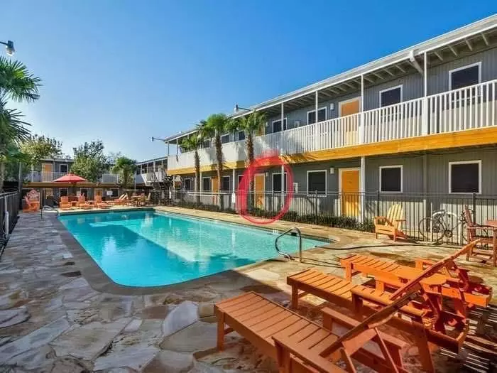 2401 Manor RD #117, Austin, TX 78722