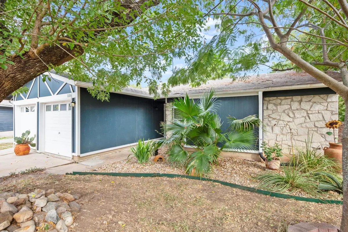 Austin, TX 78745,1604 Sahara Ave