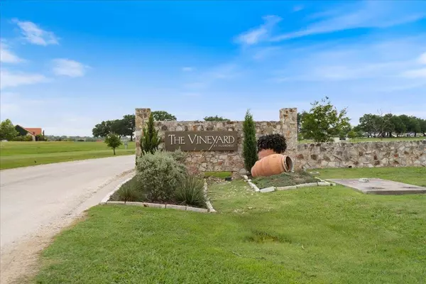 Florence, TX 76527,308 Via Francesco