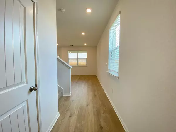 Georgetown, TX 78626,404 Baum DR