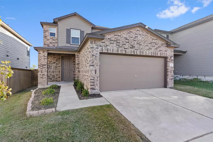 212 Katie Elder DR, Jarrell, TX 76537