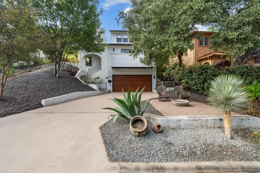 811 Rutherford PL, Austin, TX 78704