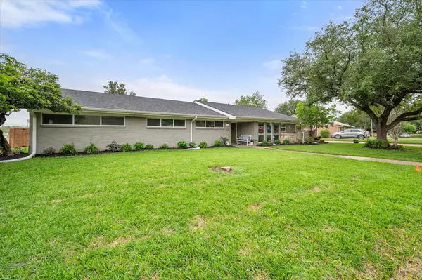 Hillsboro, TX 76645,1410 Hummingbird DR