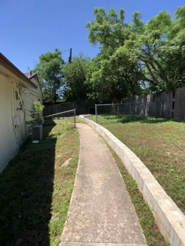 San Marcos, TX 78666,1410 Marlton ST #6