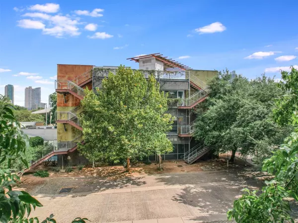 Austin, TX 78704,901 & 903 Barton Springs RD