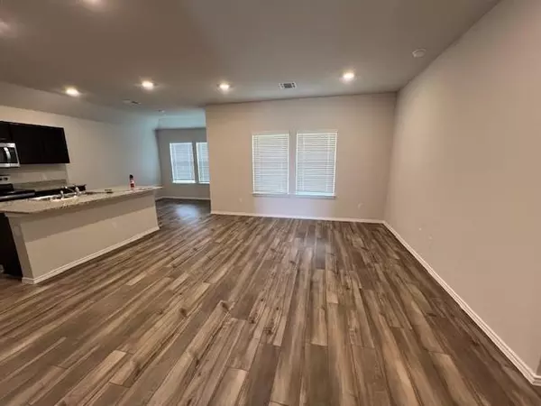 Jarrell, TX 76537,519 Wyatt WAY