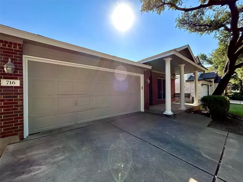 716 Le Ann LN, Cedar Park, TX 78613