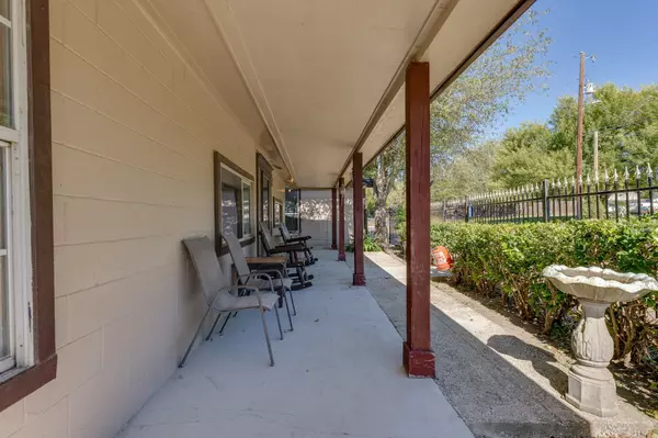 Buda, TX 78610,308 Regina DR