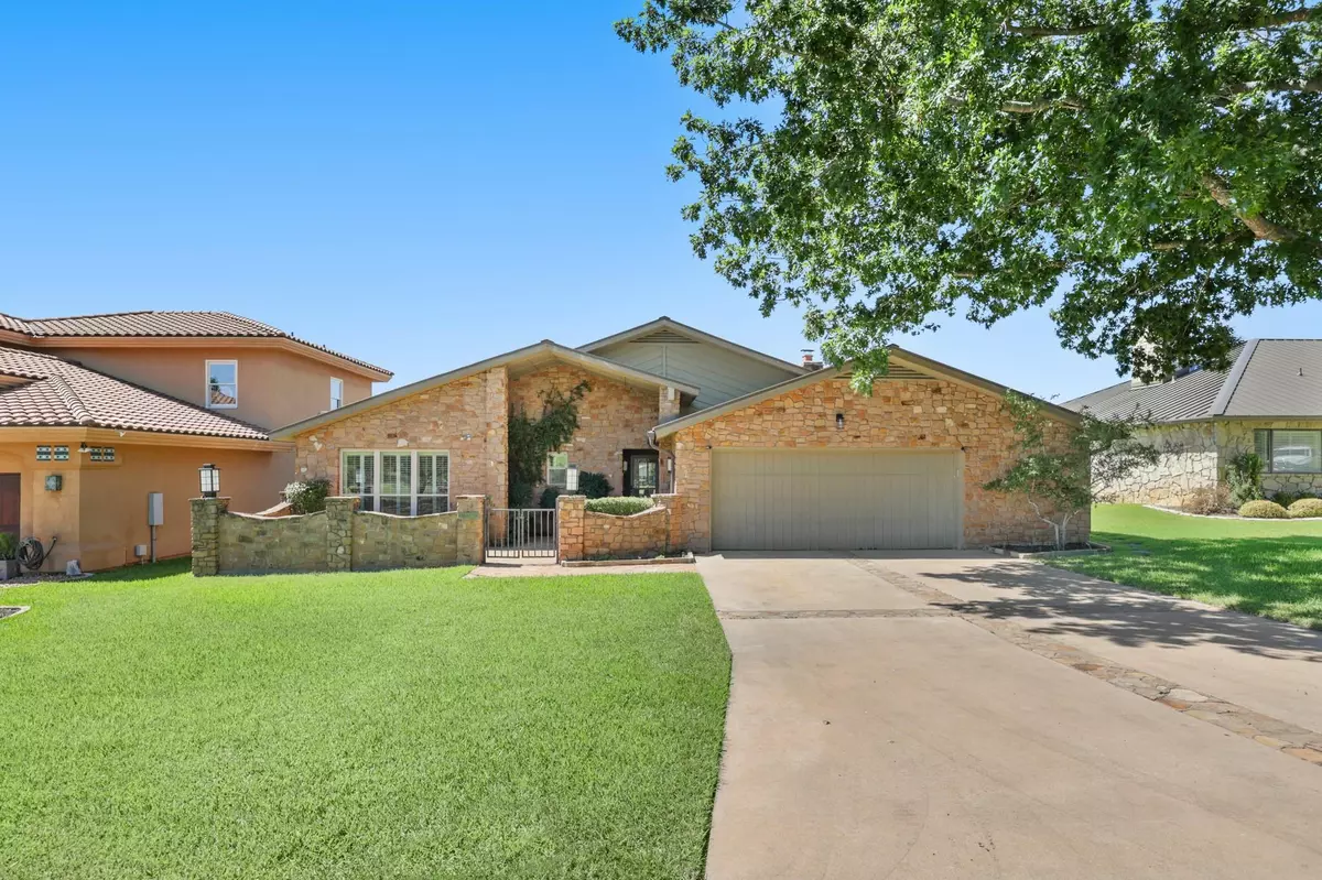 Horseshoe Bay, TX 78657,203 Longhorn