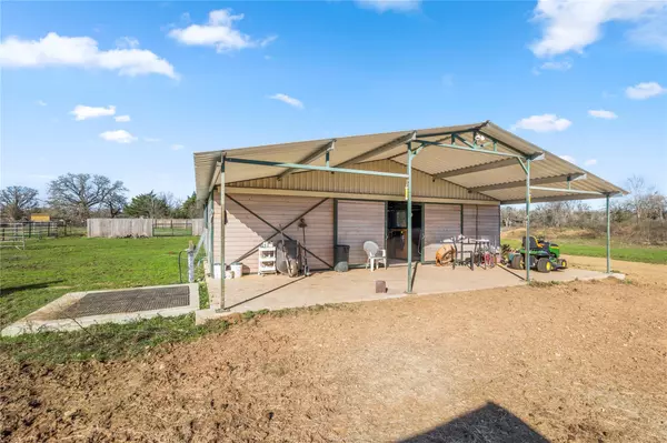 Paige, TX 78659,1430 Antioch RD