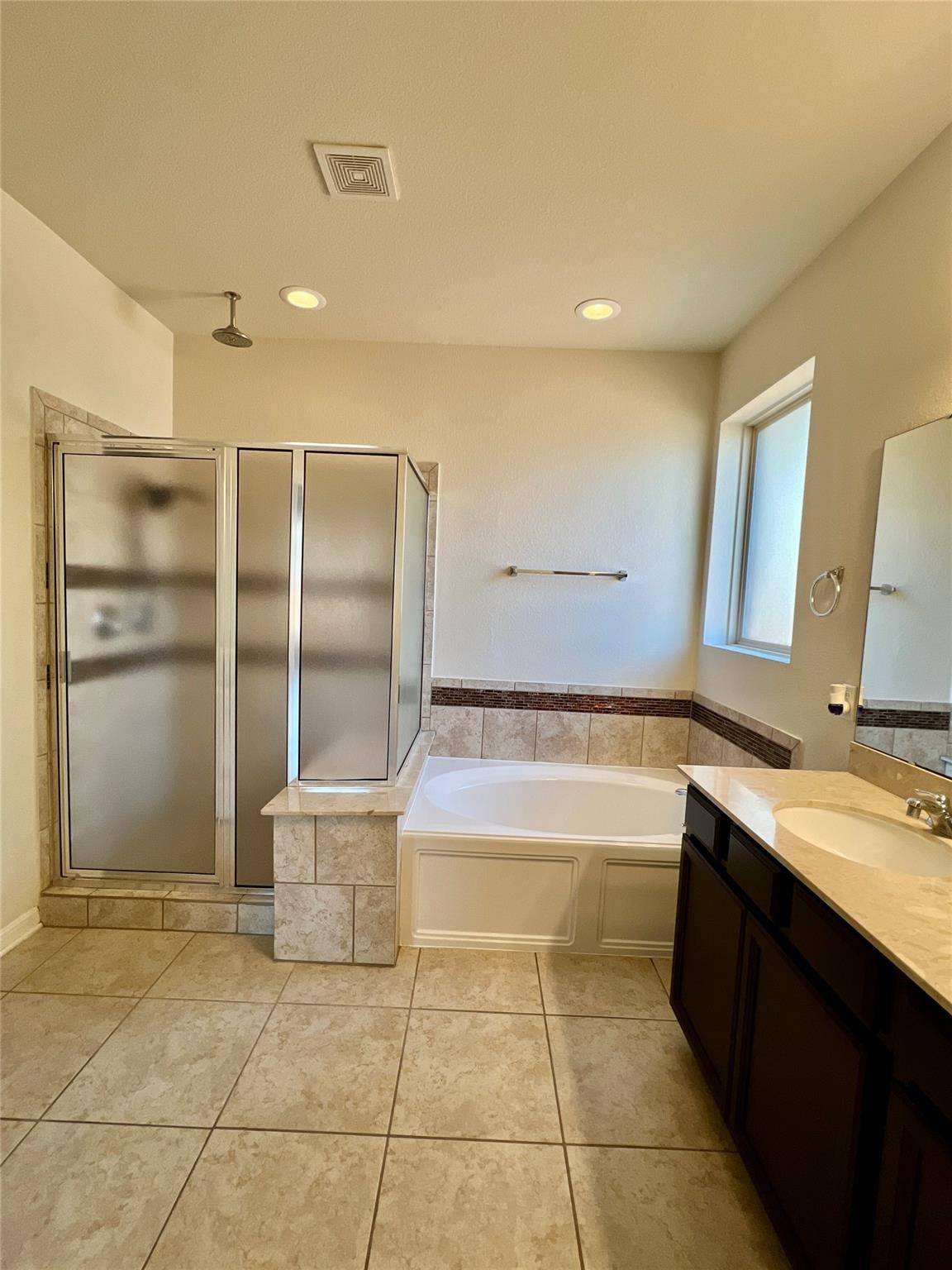 Pflugerville, TX 78660,2516 Silver Fern LN