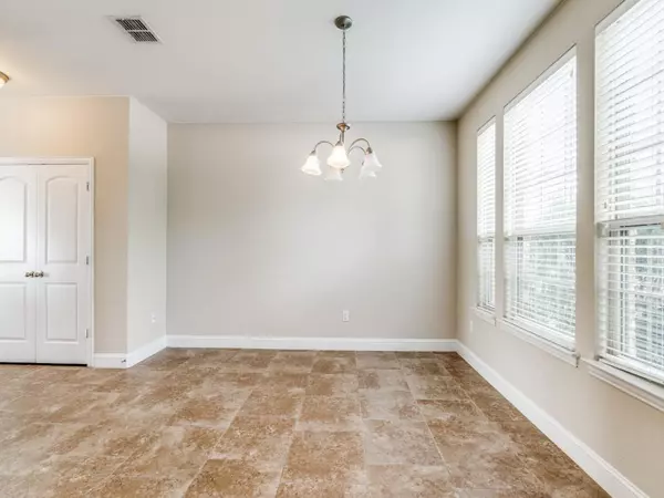 New Braunfels, TX 78130,1215 Sun TRL