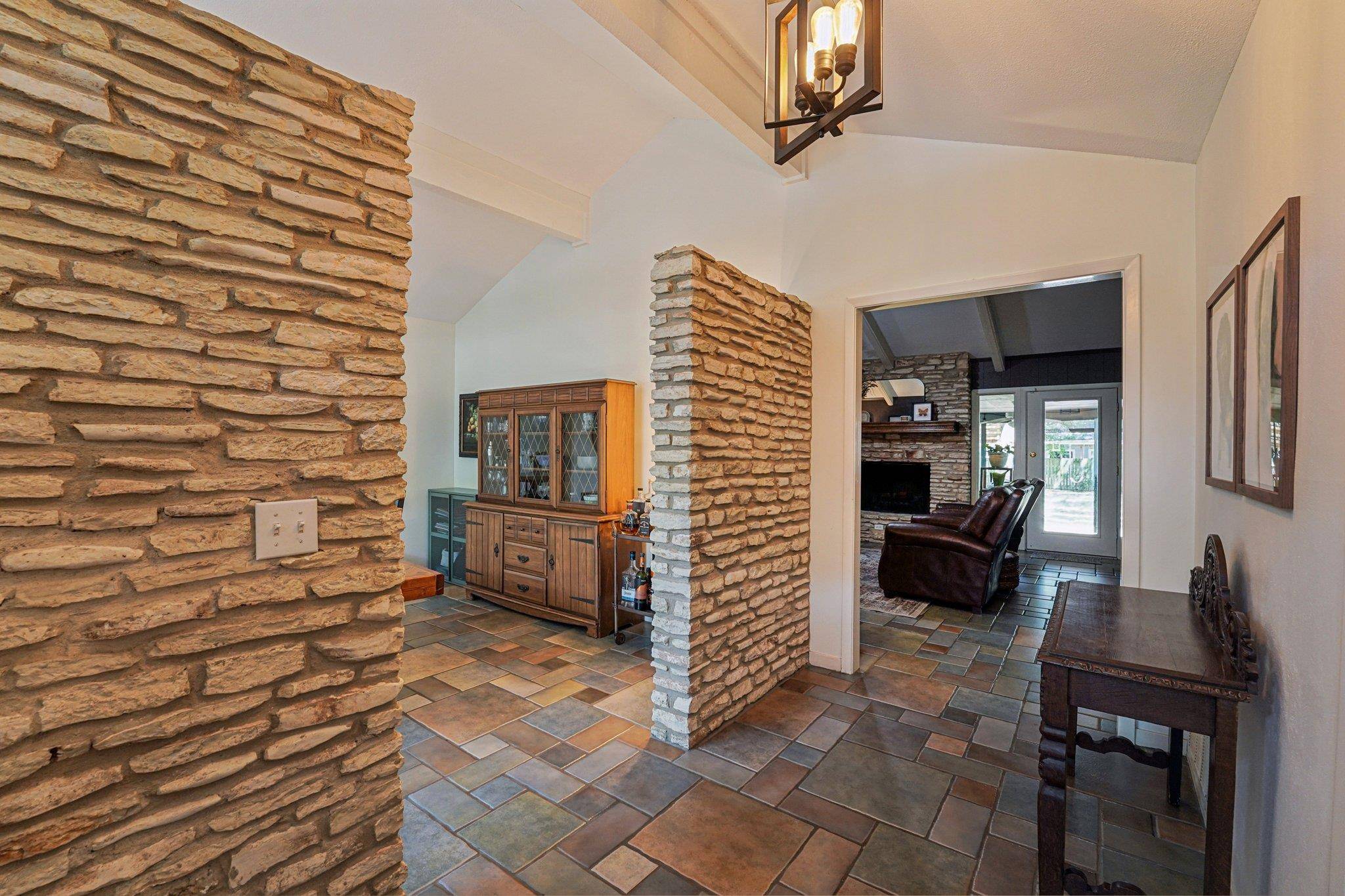 Austin, TX 78748,9503 Castlewood DR