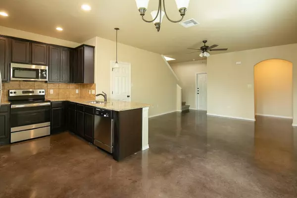 Buda, TX 78610,166 Samuel DR #A