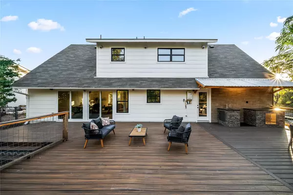 Austin, TX 78721,5202 Woodmoor DR