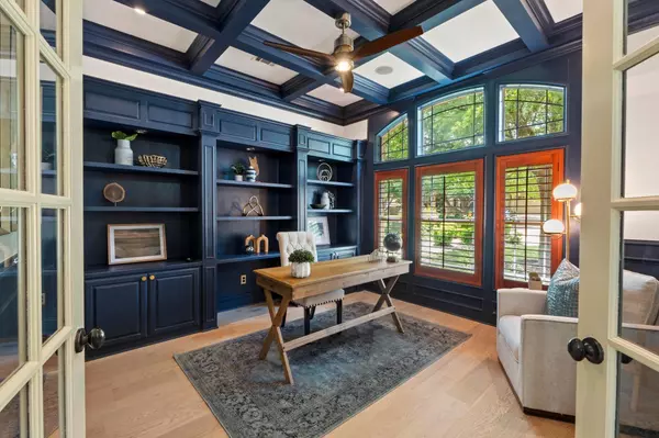 Austin, TX 78732,908 Lakewood Hills TER
