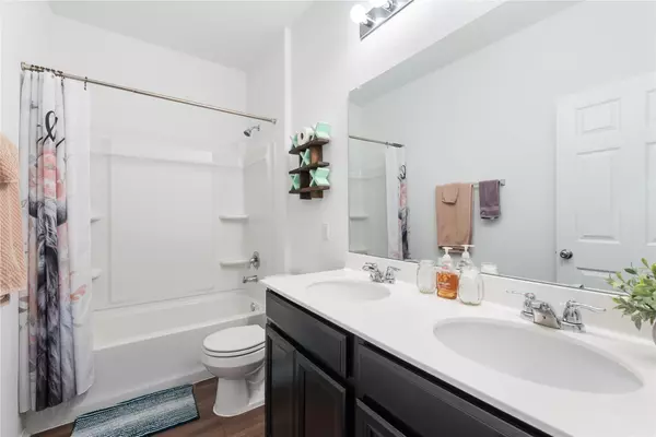Georgetown, TX 78626,433 English Oak ST