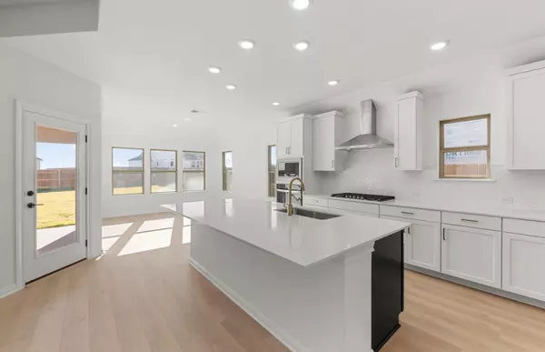 Liberty Hill, TX 78642,121 Keswick ST