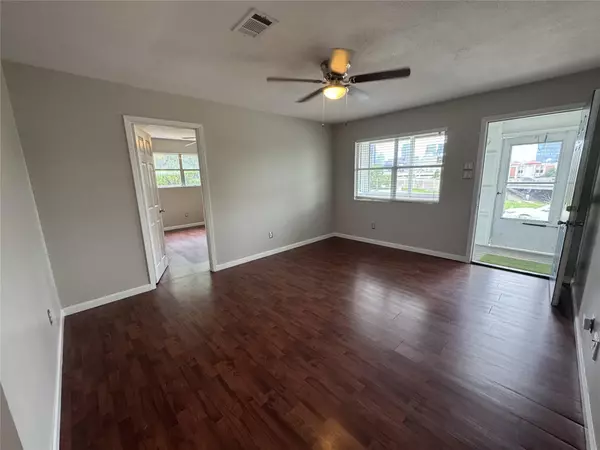 Austin, TX 78702,1401 Olander ST