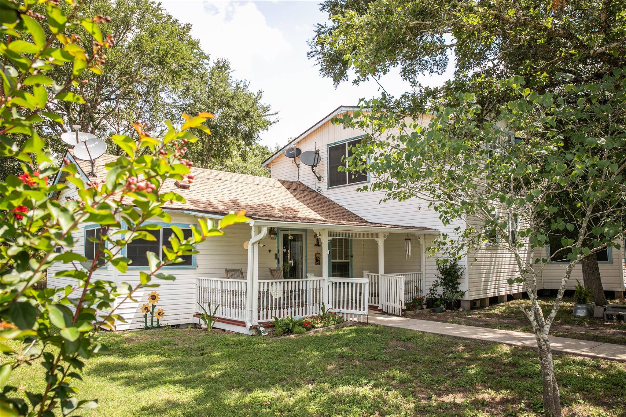 Carmine, TX 78932,4105 Lomax Harmel RD