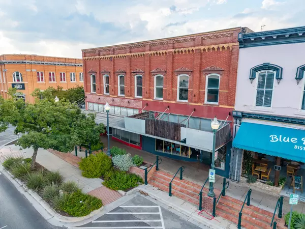 San Marcos, TX 78666,101 E Hopkins ST