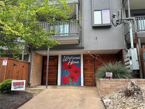 3301 Red River ST #203, Austin, TX 78705