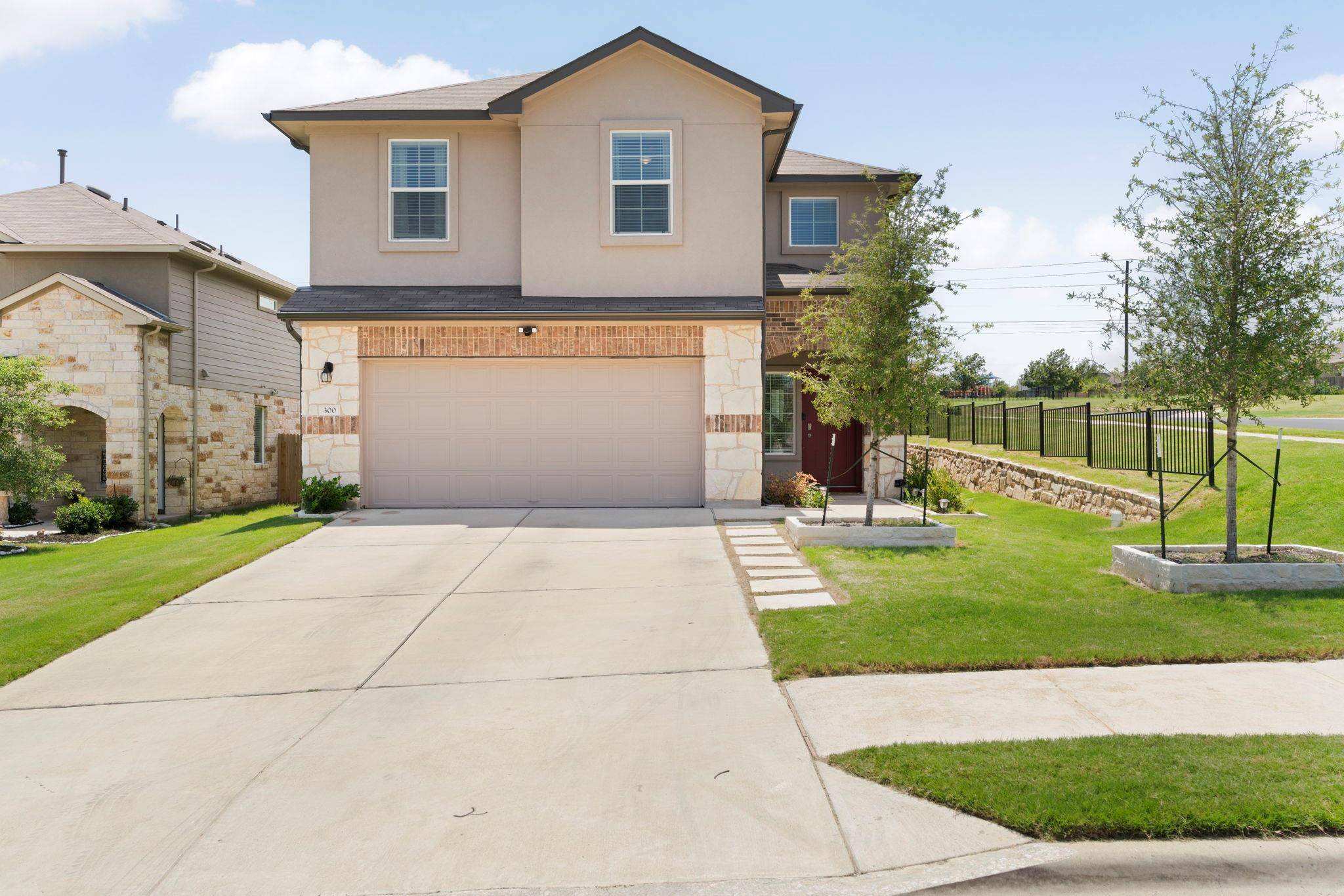 300 Brooklyn DR, Georgetown, TX 78626
