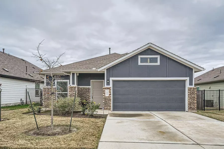 7604 Pewter Luster BND, Del Valle, TX 78617