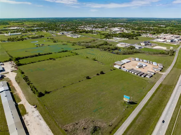 Schulenburg, TX 78956,801 Huser BLVD