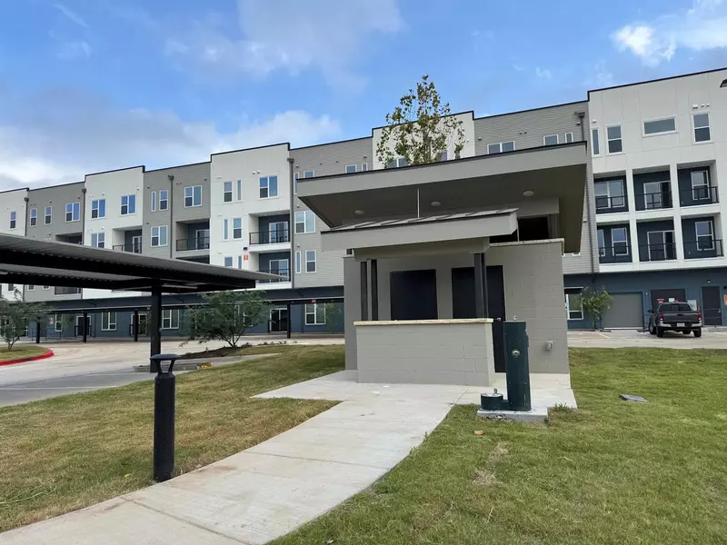 320 Goll ST #2226, Kyle, TX 78640