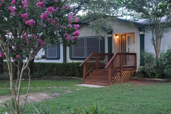 1301 Lipan TRL, Austin, TX 78733