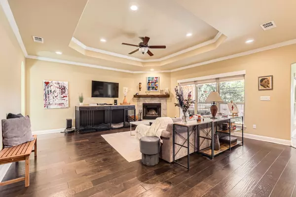 Georgetown, TX 78628,611 Algerita DR