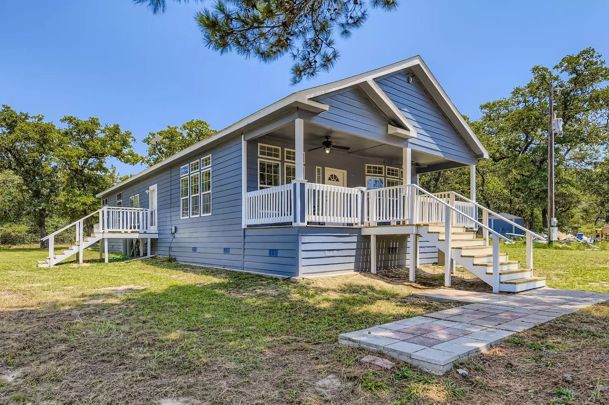 Elgin, TX 78621,260 Dickerson LN