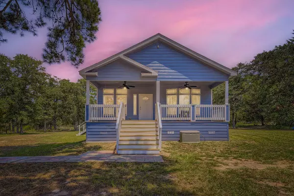 Elgin, TX 78621,260 Dickerson LN