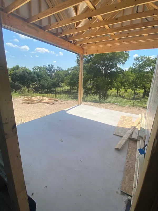 Liberty Hill, TX 78642,101 Smoke Signal CT