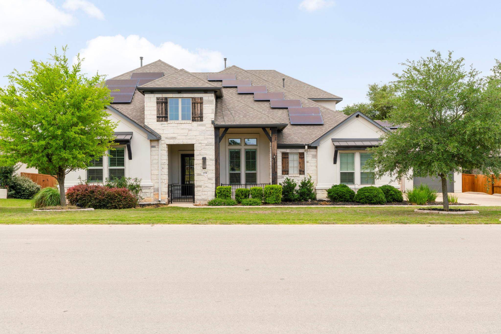 278 Premier Park LOOP, Dripping Springs, TX 78620