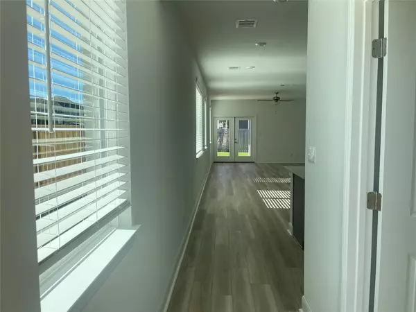 Liberty Hill, TX 78642,544 Bauer LOOP