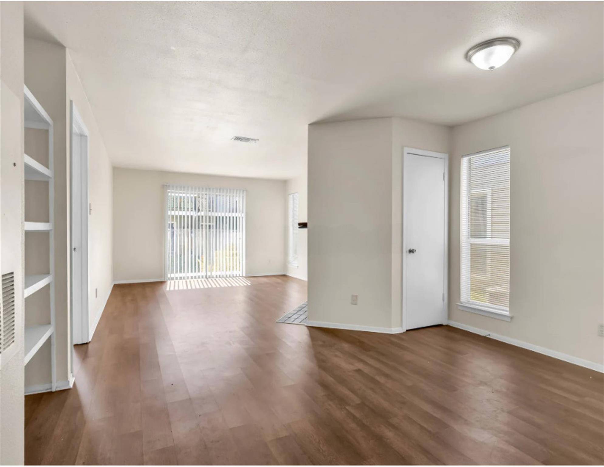 Austin, TX 78758,2012 West Loop #D