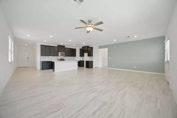 Hutto, TX 78634,209 Thurman Holt RD