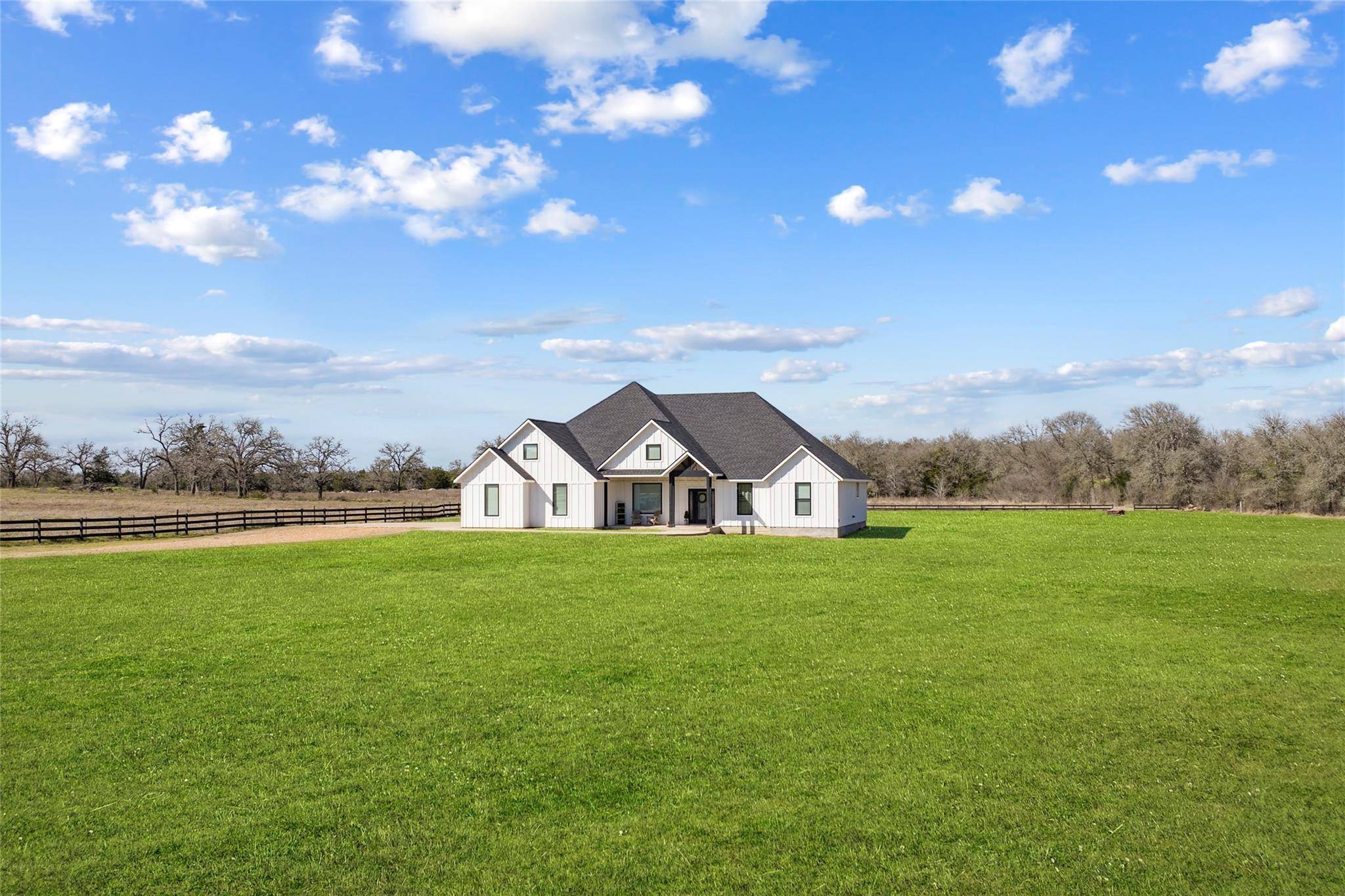 Paige, TX 78659,4346 W HWY 21