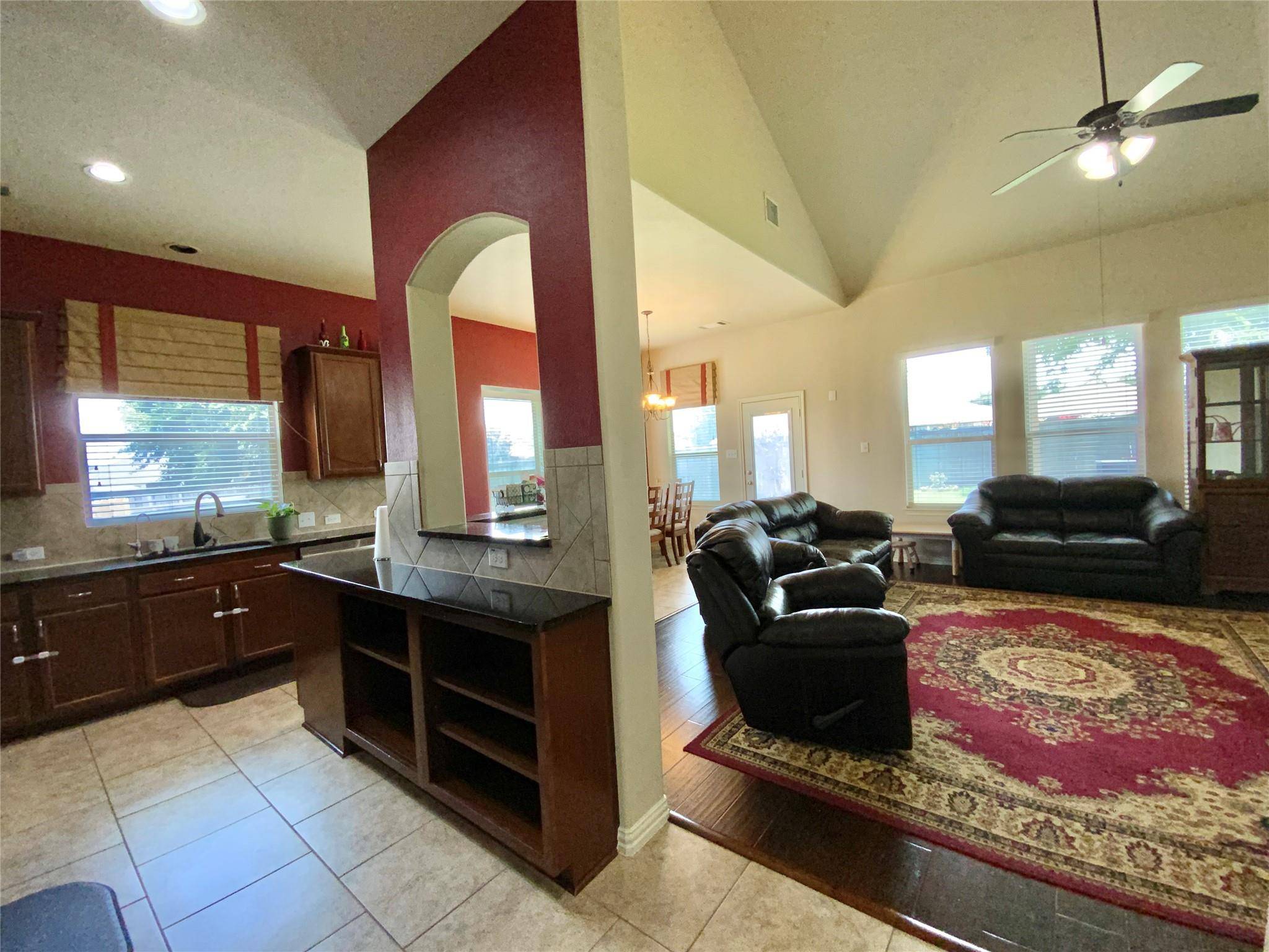 Round Rock, TX 78665,2454 Santa Barbara LOOP