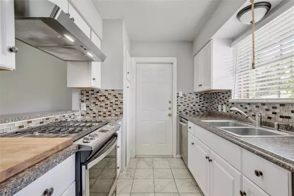 Austin, TX 78745,6508 Middleham PL