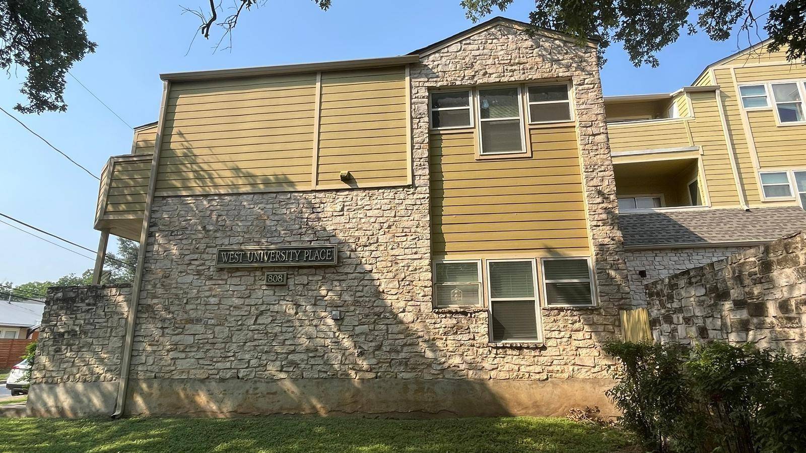 808 W 29th ST #203, Austin, TX 78705