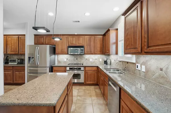 Pflugerville, TX 78660,20608 Farm Pond LN