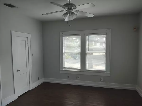 Austin, TX 78705,3402 King ST