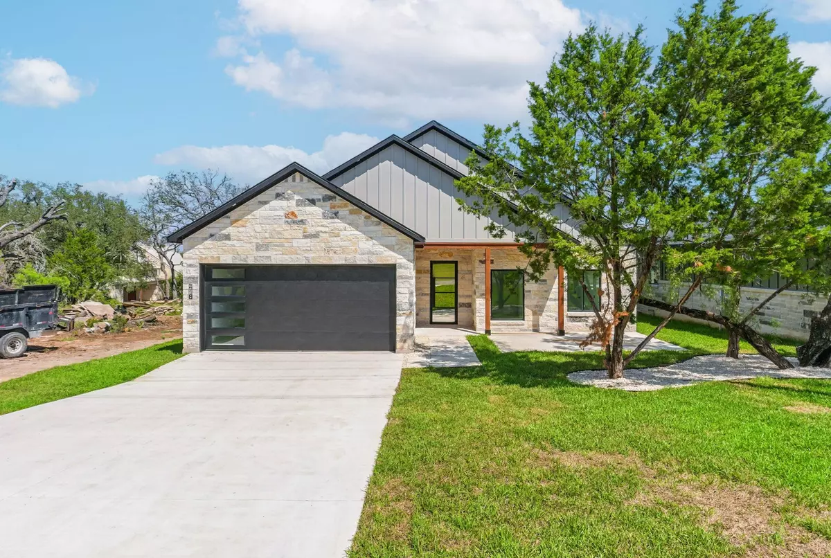 Spicewood, TX 78669,418 Bedford DR
