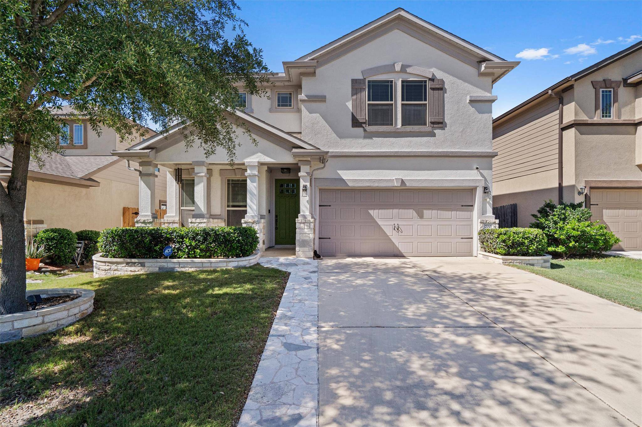 200 Wincliff DR, Buda, TX 78610
