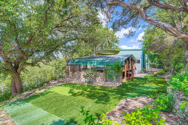 Jonestown, TX 78645,8132 -B Breeze WAY